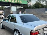 Mercedes-Benz E 230 1987 года за 1 700 000 тг. в Алматы – фото 4