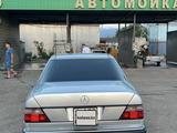 Mercedes-Benz E 230 1987 года за 1 700 000 тг. в Алматы – фото 5