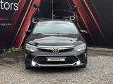 Toyota Camry 2016 годаүшін10 700 000 тг. в Семей – фото 2