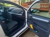 Opel Astra 2010 года за 2 500 000 тг. в Шымкент – фото 4