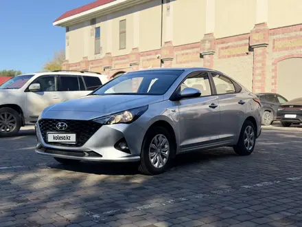 Hyundai Accent 2020 года за 5 990 000 тг. в Уральск