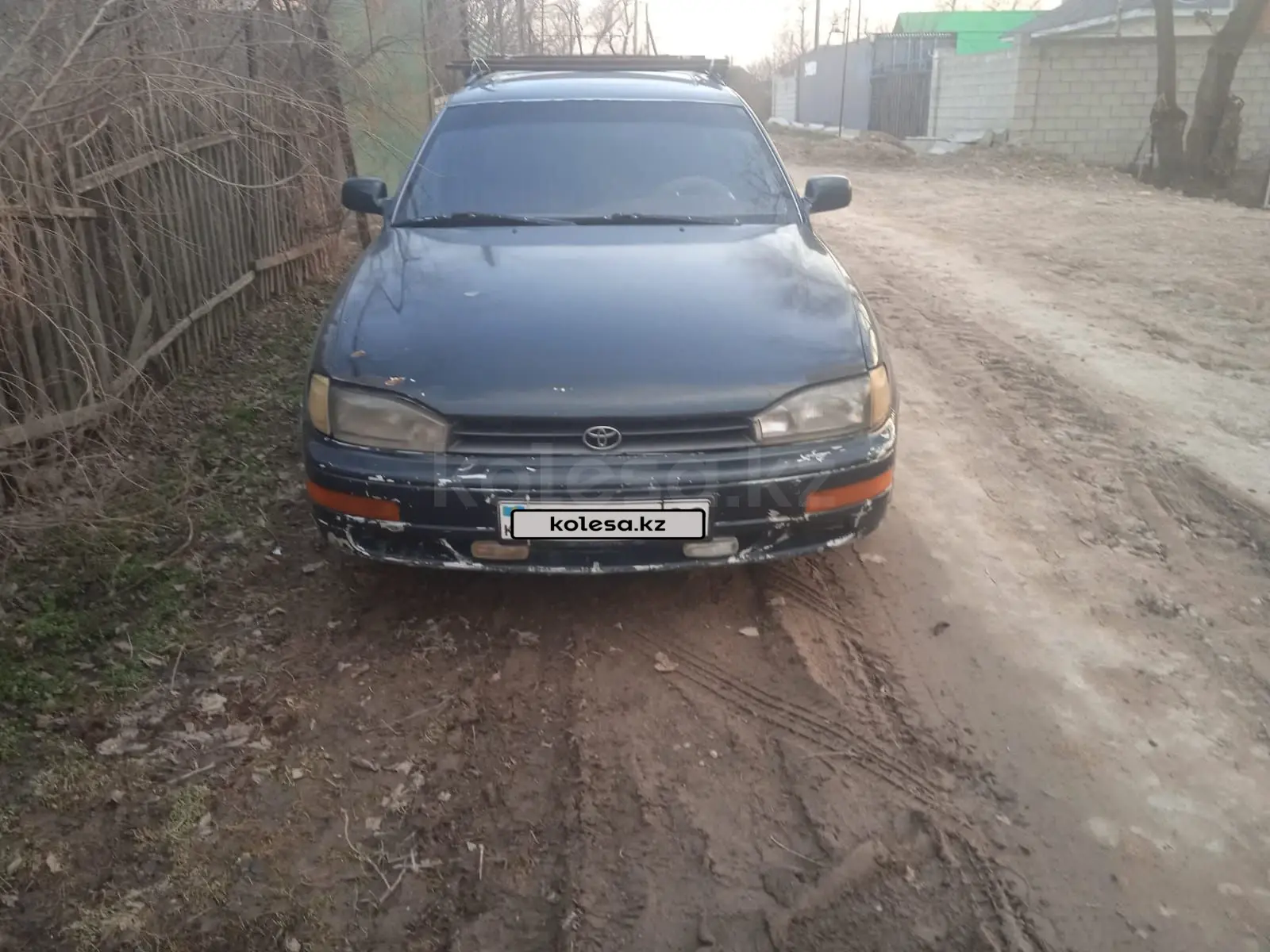Toyota Camry, 1992