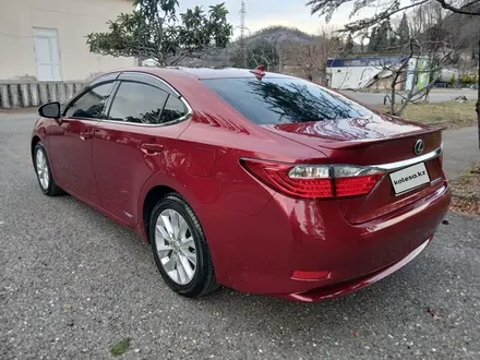 Lexus ES 300h 2013 года за 11 000 000 тг. в Алматы – фото 19