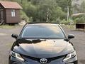 Toyota Camry 2023 года за 14 200 000 тг. в Алматы – фото 2