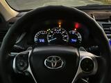 Toyota Camry 2013 года за 6 000 000 тг. в Атырау – фото 4
