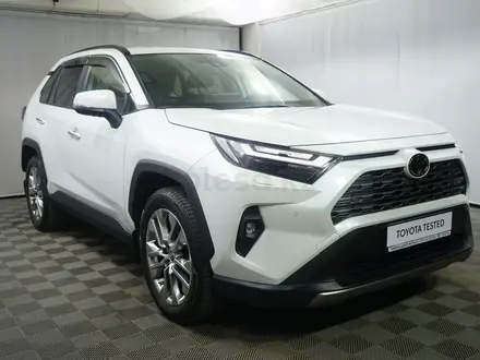 Toyota RAV4 2023 года за 18 900 000 тг. в Алматы – фото 19