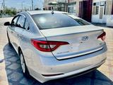 Hyundai Sonata 2015 года за 4 500 000 тг. в Шымкент – фото 5