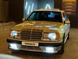 Mercedes-Benz E 220 1993 годаүшін2 600 000 тг. в Алматы – фото 2