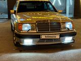 Mercedes-Benz E 220 1993 года за 2 600 000 тг. в Алматы – фото 3