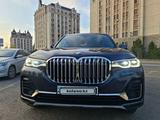 BMW X7 2019 года за 43 000 000 тг. в Астана – фото 2