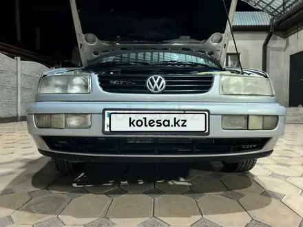 Volkswagen Passat 1996 года за 2 850 000 тг. в Тараз – фото 15