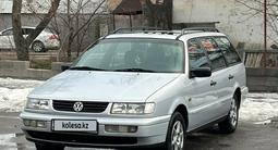 Volkswagen Passat 1996 года за 2 850 000 тг. в Тараз – фото 2