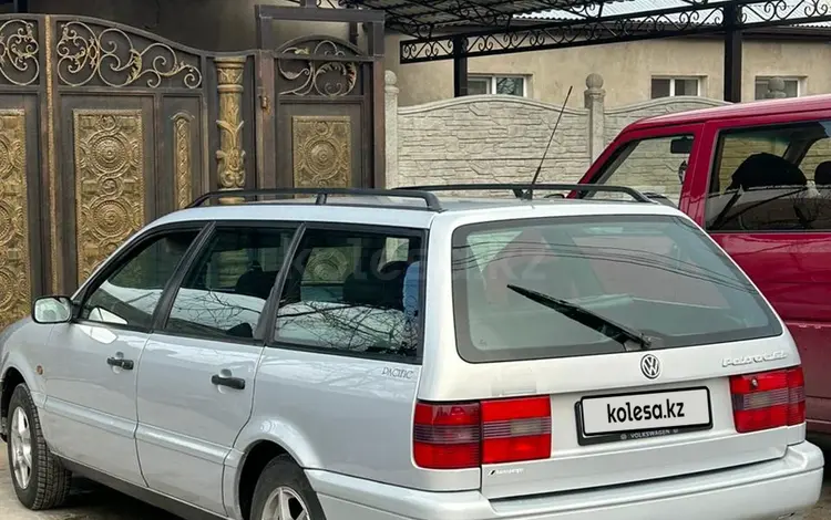 Volkswagen Passat 1996 года за 2 780 000 тг. в Тараз