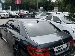 Mercedes-Benz E 250