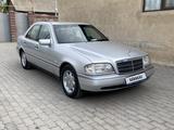 Mercedes-Benz C 230 1997 годаүшін4 200 000 тг. в Алматы – фото 3