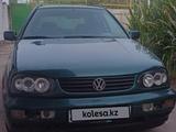 Volkswagen Golf 1993 годаfor1 250 000 тг. в Атакент