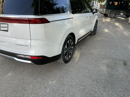Kia Carnival 2021 года за 19 000 000 тг. в Алматы – фото 10
