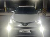 Toyota RAV4 2018 годаfor13 000 000 тг. в Астана – фото 4