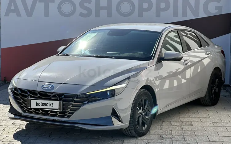 Hyundai Elantra 2022 года за 8 500 000 тг. в Актобе