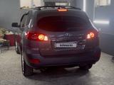 Hyundai Santa Fe 2008 годаүшін8 000 000 тг. в Шымкент – фото 2