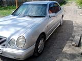 Mercedes-Benz E 230 1996 года за 3 200 000 тг. в Петропавловск – фото 2