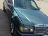 Mercedes-Benz E 200 1985 года за 925 000 тг. в Тараз