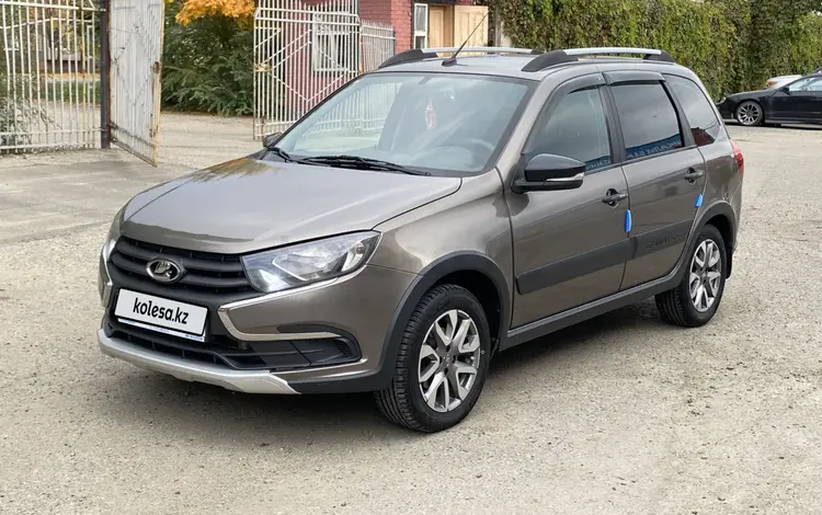 ВАЗ (Lada) Granta 2190 2020 годаүшін3 700 000 тг. в Усть-Каменогорск