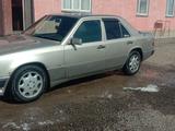 Mercedes-Benz E 220 1993 годаүшін1 850 000 тг. в Караганда