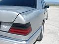 Mercedes-Benz E 300 1992 годаүшін900 000 тг. в Алматы – фото 4