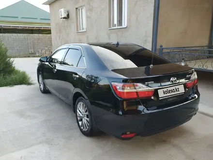 Toyota Camry 2015 года за 11 000 000 тг. в Шымкент – фото 9