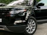 Land Rover Range Rover Evoque 2018 года за 15 900 000 тг. в Алматы – фото 2
