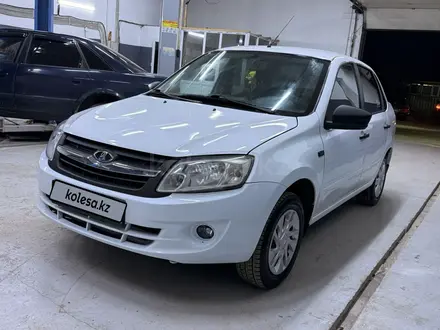 ВАЗ (Lada) Granta 2190 2017 года за 1 450 000 тг. в Астана – фото 2
