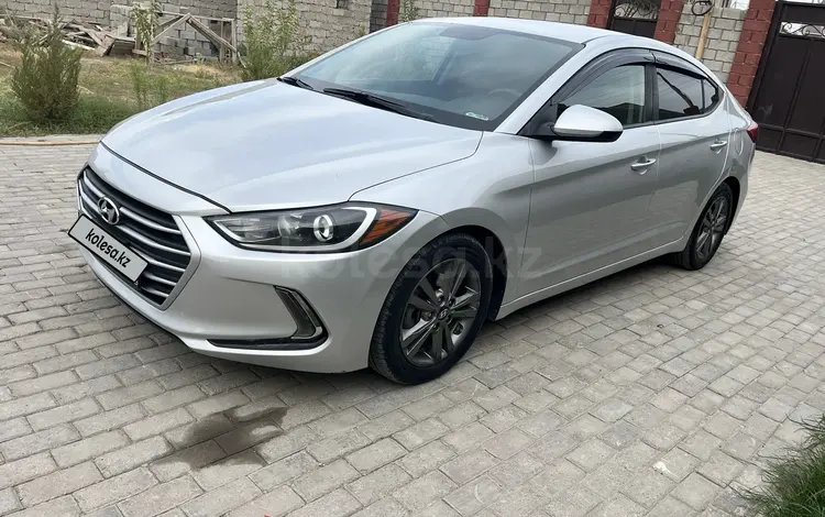 Hyundai Elantra 2017 годаfor6 750 000 тг. в Шымкент