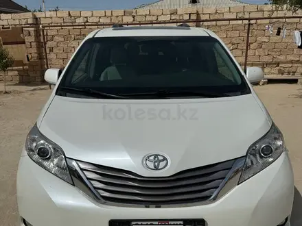 Toyota Sienna 2015 года за 10 500 000 тг. в Актау – фото 6