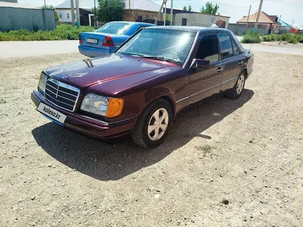 Mercedes-Benz E 280 1994 года за 1 600 000 тг. в Кызылорда – фото 2