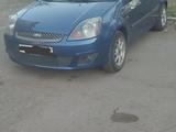 Ford Fiesta 2006 года за 2 200 000 тг. в Петропавловск – фото 3
