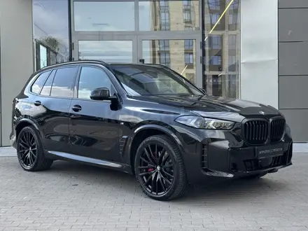 BMW X5 2025 года за 62 900 000 тг. в Алматы – фото 3