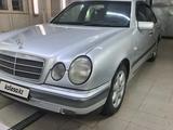 Mercedes-Benz E 230 1996 годаүшін2 300 000 тг. в Петропавловск