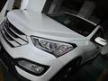 Hyundai Santa Fe 2014 годаfor11 990 000 тг. в Астана – фото 2