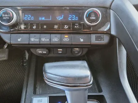 Hyundai Elantra 2022 года за 9 800 000 тг. в Уральск – фото 8