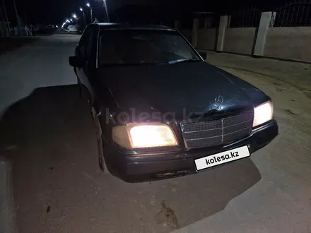 Mercedes-Benz C 180 1993 года за 1 200 000 тг. в Актау – фото 4