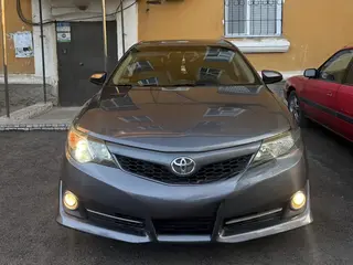 Toyota Camry, 2013