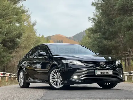 Toyota Camry 2019 года за 13 800 000 тг. в Алматы – фото 7