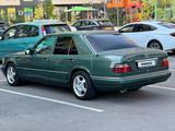 Mercedes-Benz E 200 1993 годаүшін1 800 000 тг. в Алматы – фото 4