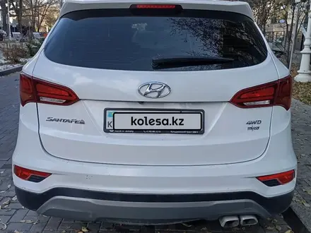 Hyundai Santa Fe 2018 года за 11 500 000 тг. в Алматы – фото 2