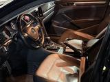 Volkswagen Passat 2017 годаүшін8 800 000 тг. в Алматы – фото 4