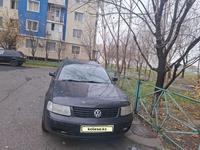 Volkswagen Passat 2000 годаfor2 400 000 тг. в Шымкент