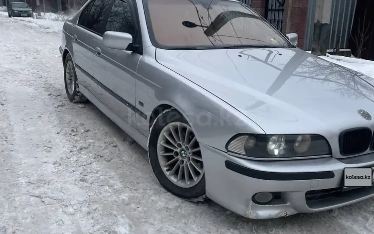 BMW 528 1999 года за 3 500 000 тг. в Алматы