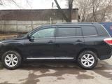 Toyota Highlander 2013 года за 11 000 000 тг. в Усть-Каменогорск – фото 4
