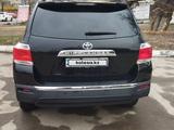 Toyota Highlander 2013 года за 11 000 000 тг. в Усть-Каменогорск – фото 5
